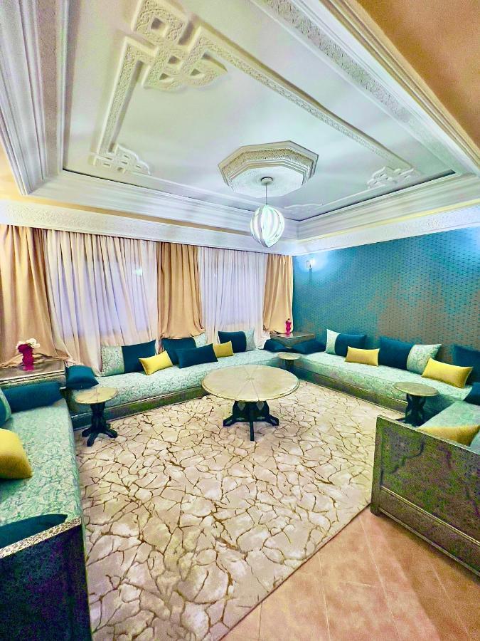 Superbe Appartement Avec Parking Gratuit Marrakesh Eksteriør billede